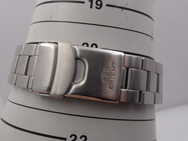 Orient Kamasu Mako III RED Automatic Day-Date BOX&PAPERS Febbraio 2025 Acciaio Ref. RA-AA0003R