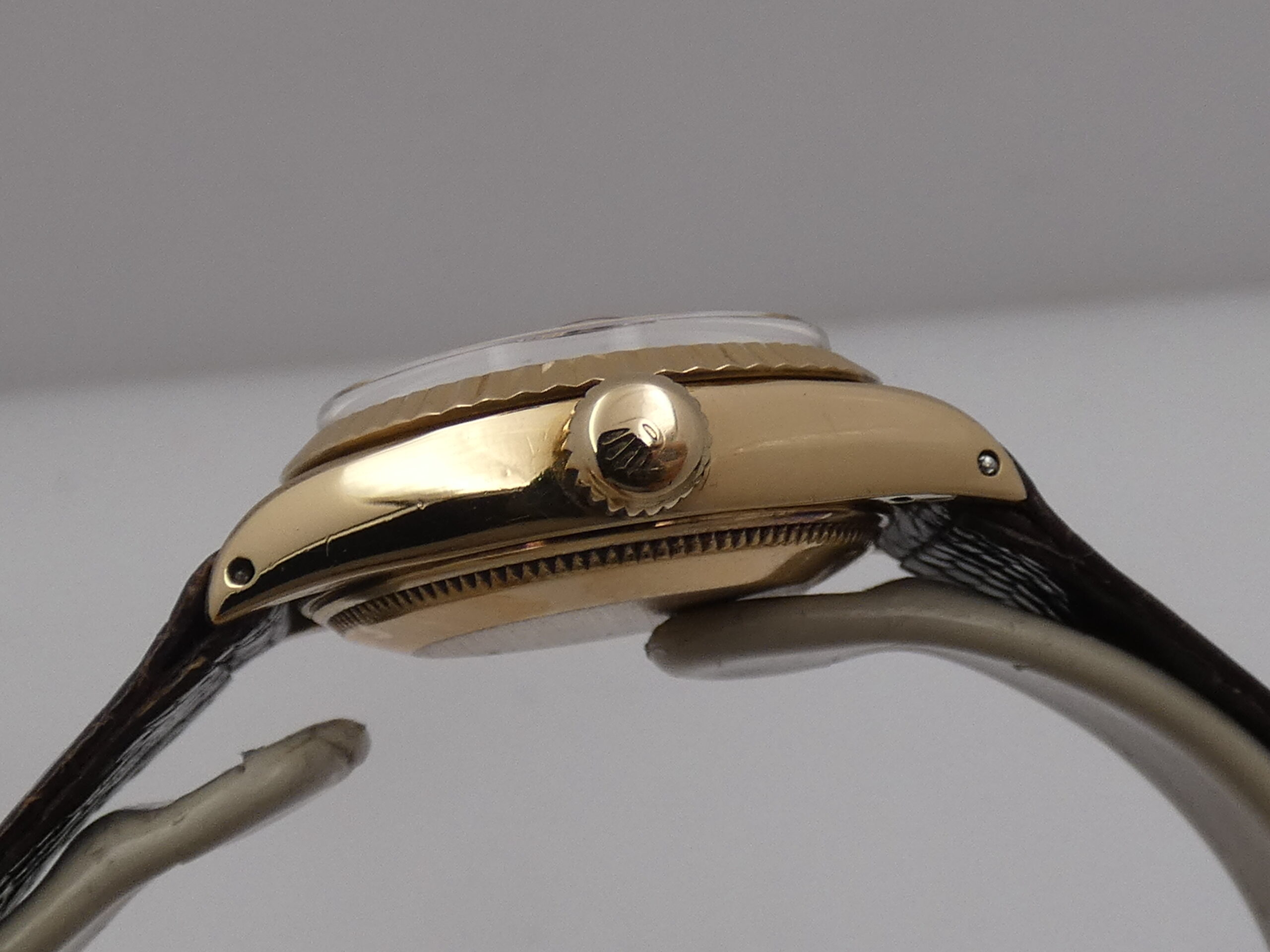 Rolex Lady-Datejust 6916 GILT DIAL Oro Massiccio 18Kt ANNO 1973 Automatico Wonderful Watch - immagine 14