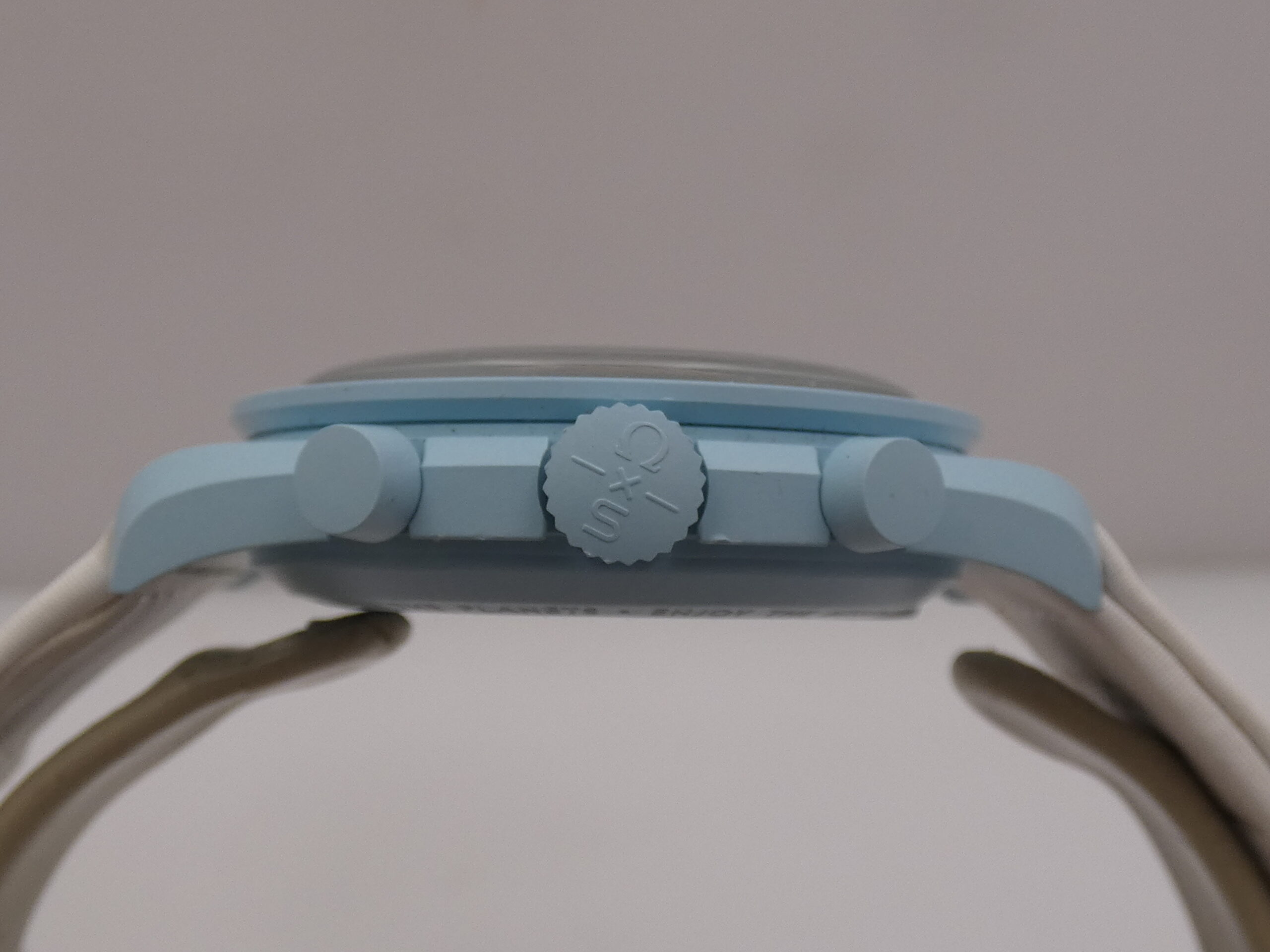 Cronografo Swatch Moonswatch x Omega "Mission To Uranus" WITH BOX Bioceramic Case Ref. SO33L100 Edizione Speciale - immagine 16