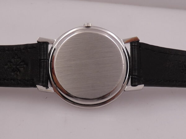 Patek Philippe Calatrava Ultra Thin 3590 Automatic SIGMA Blue Dial 18Kt White Gold MINT CONDITION 21Kt Gold Rotor Clous de Paris Bezel YEARS '70s