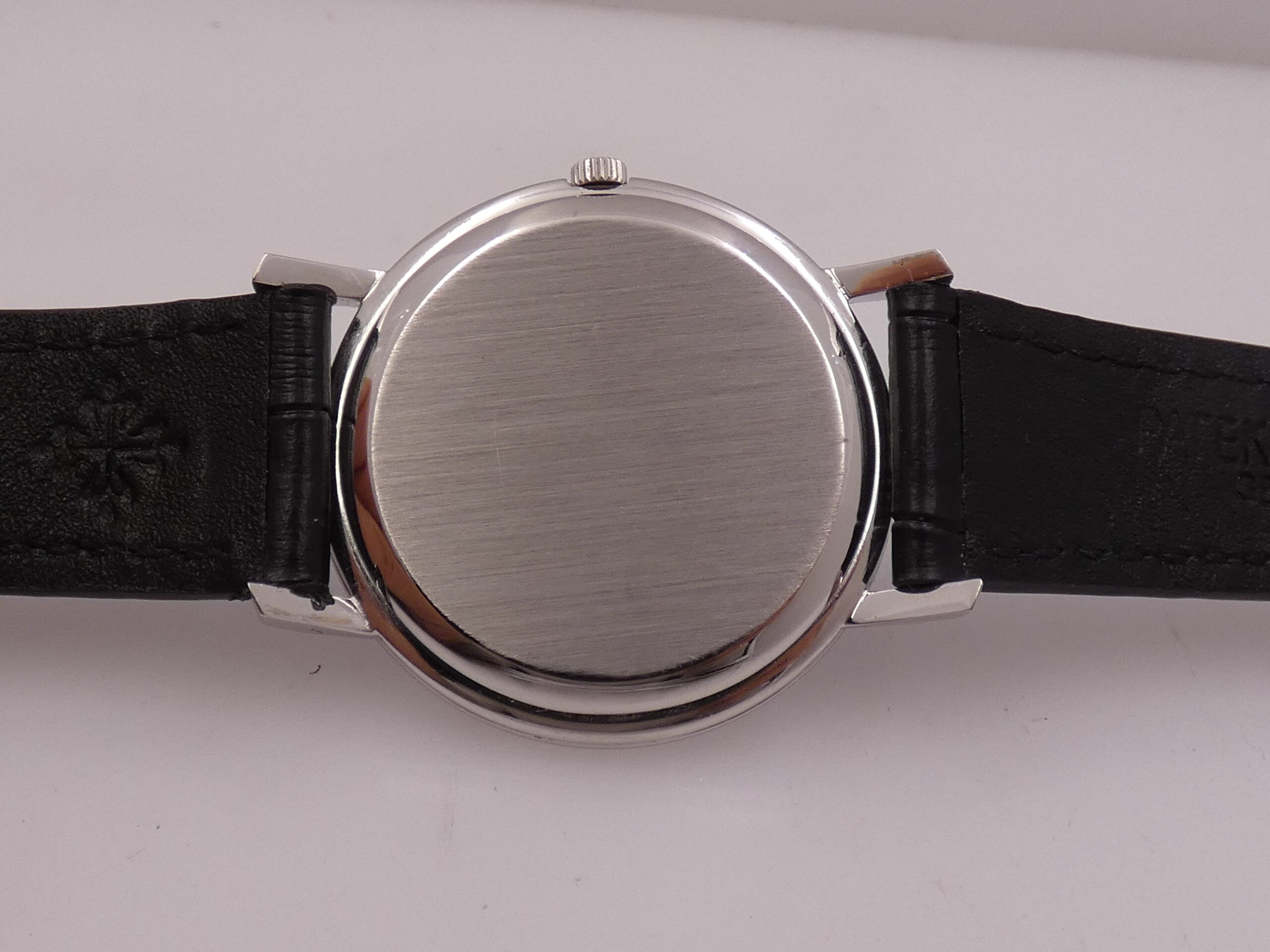 Patek Philippe Calatrava Ultra Thin 3590 Automatic SIGMA Blue Dial 18Kt White Gold MINT CONDITION 21Kt Gold Rotor Clous de Paris Bezel YEARS '70s - immagine 15