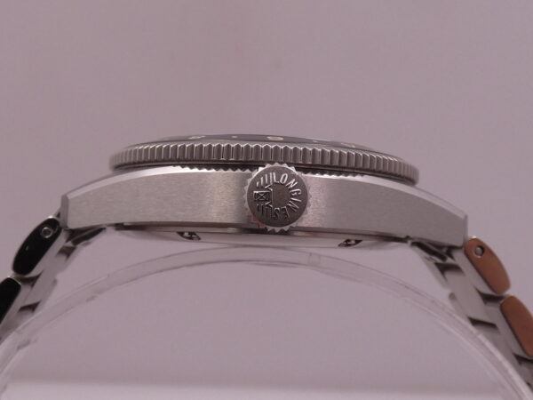 Longines Zulu Time GMT LIKE NEW BOX PAPERS & COSC GREEN Bezel Anno 2024 Automatico Acciaio L3.802.4