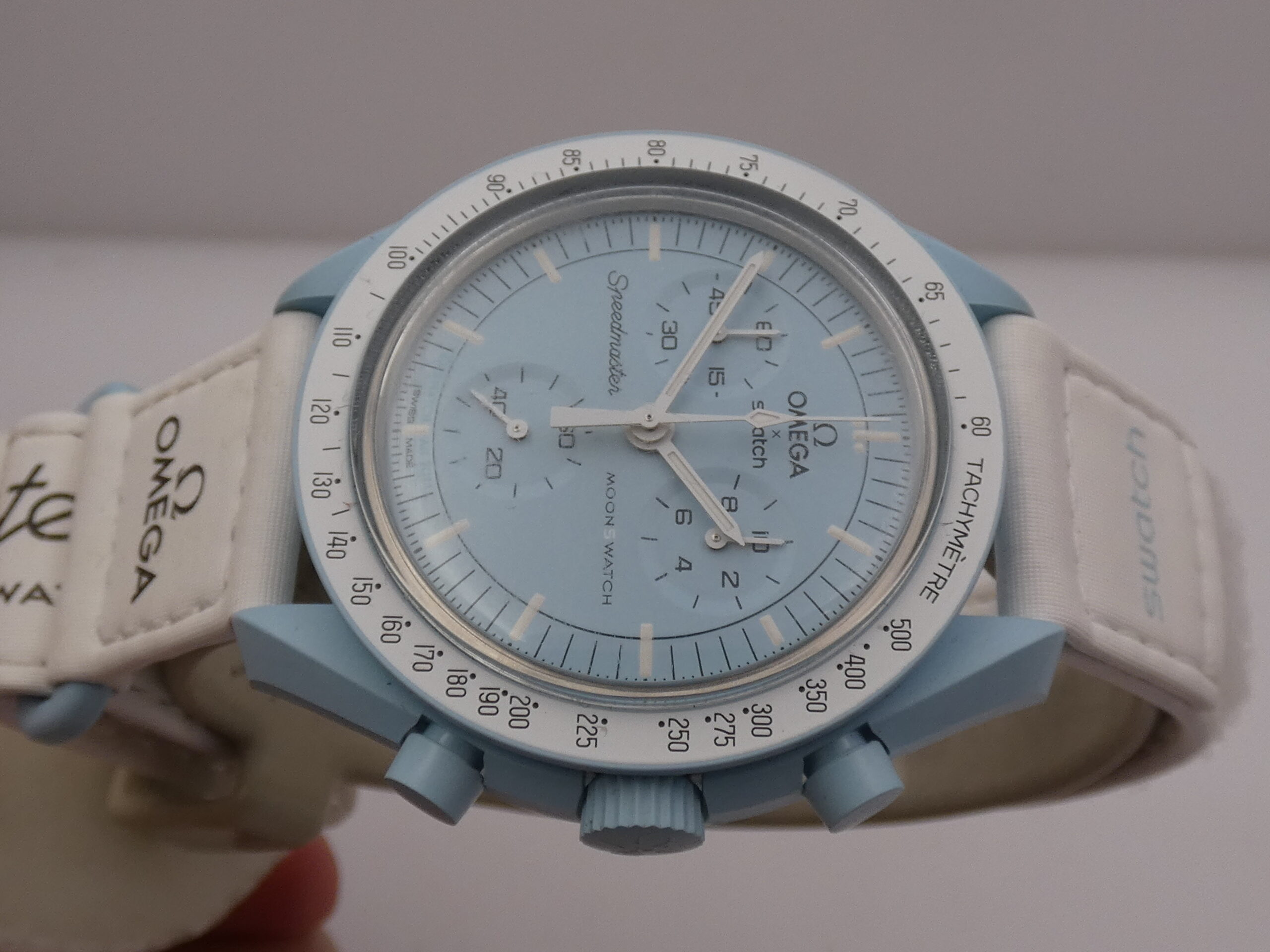 Cronografo Swatch Moonswatch x Omega "Mission To Uranus" WITH BOX Bioceramic Case Ref. SO33L100 Edizione Speciale - immagine 4