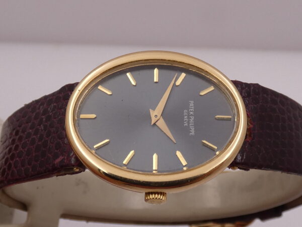 Patek Philippe Golden Ellipse Lady 4225 Oro Massiccio 18Kt ANNO 1975 Manuale Vintage