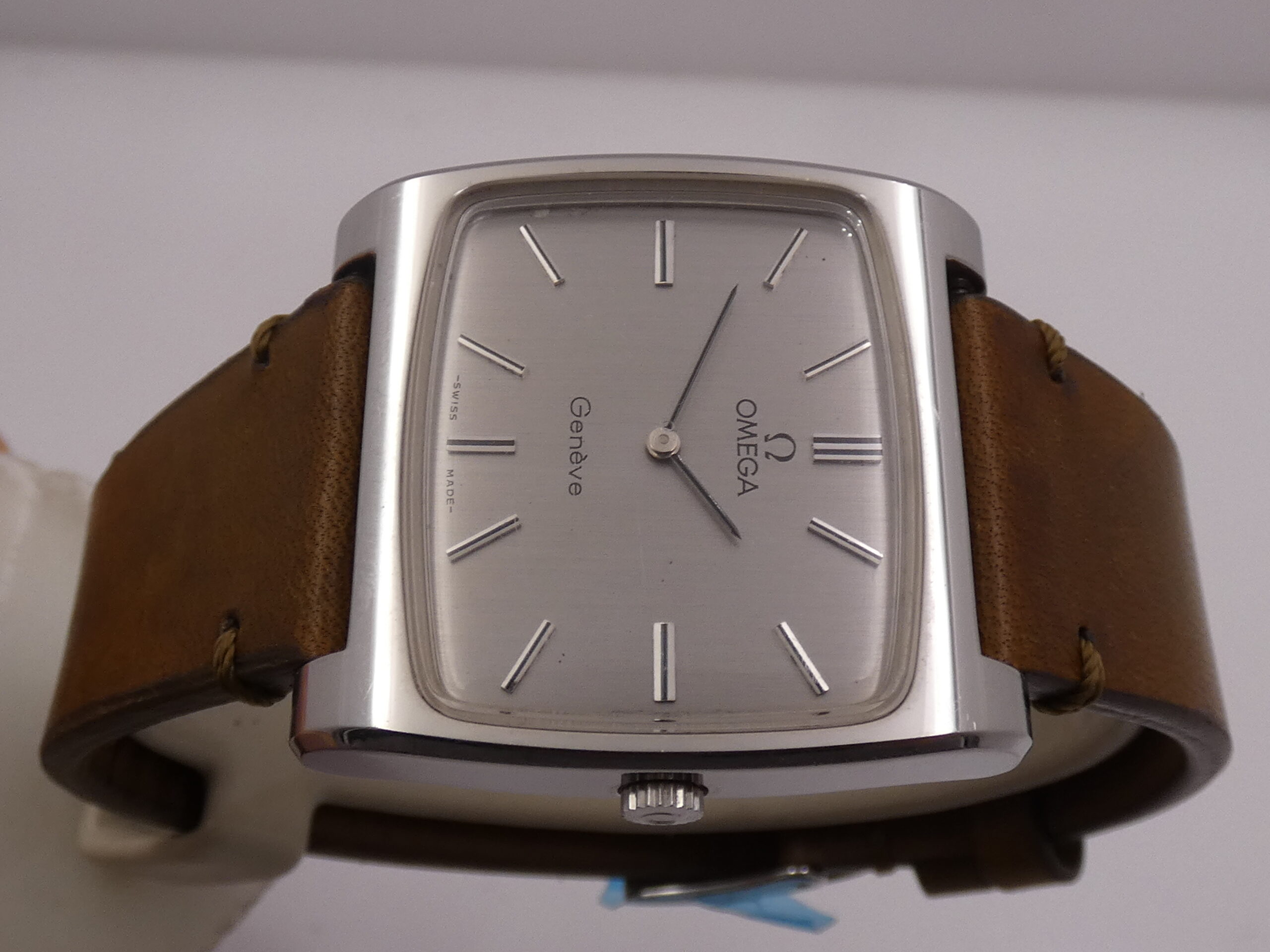 Omega Genève De Cuerda TV Case Oversize 111.0109 Carica Manuale ANNO 1973 Acciaio Vintage Watch - immagine 3