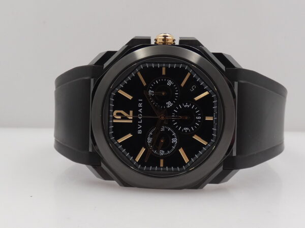 Cronografo Bulgari Octo Velocissimo Ultranero BOX&PAPERS TOP CONDITION Automatico Anno 2018 Acciaio& DLC Nero Calibro El Primero Ref. 102630