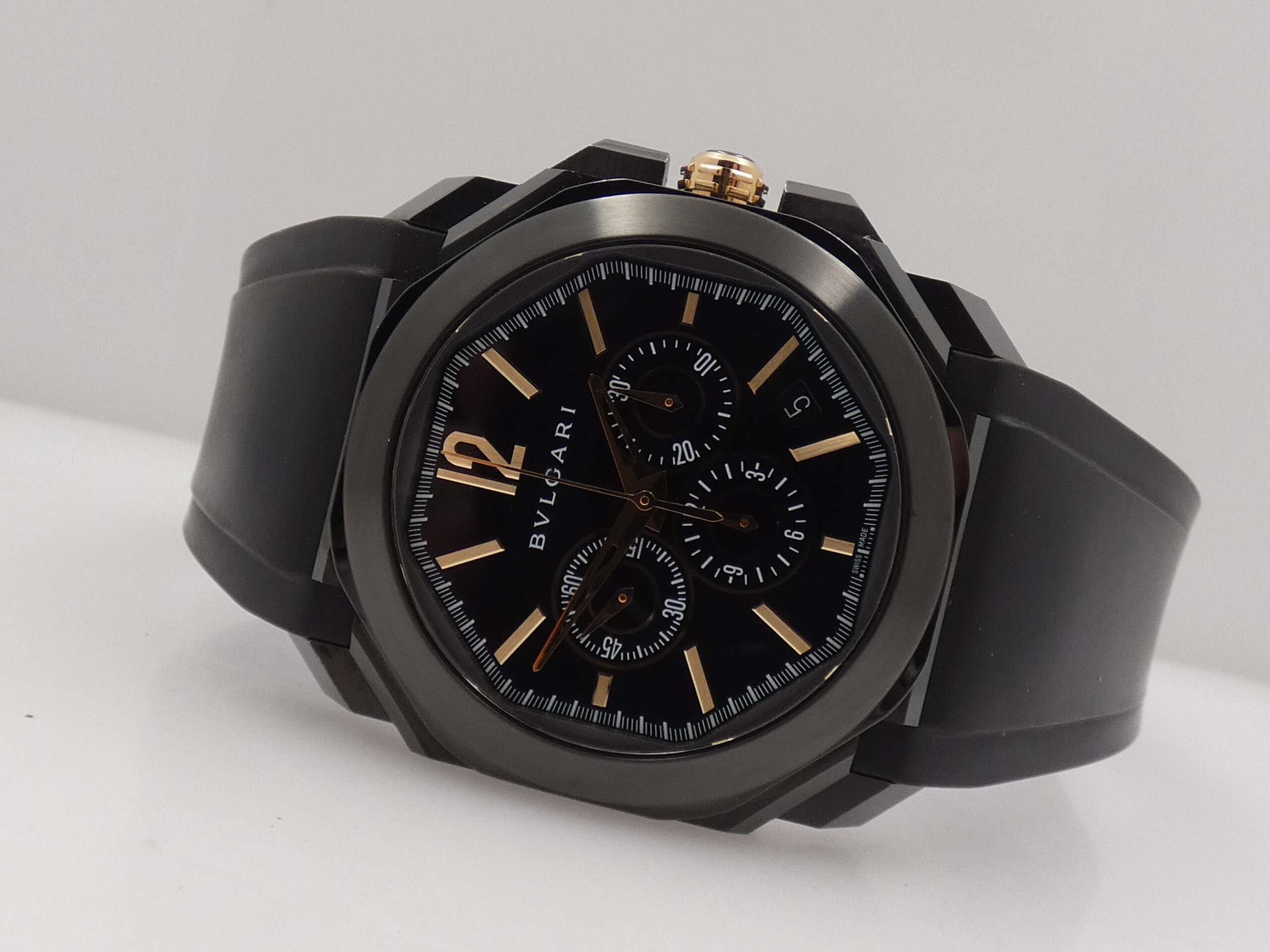 Cronografo Bulgari Octo Velocissimo Ultranero BOX&PAPERS TOP CONDITION Automatico Anno 2018 Acciaio& DLC Nero Calibro El Primero Ref. 102630 - immagine 6