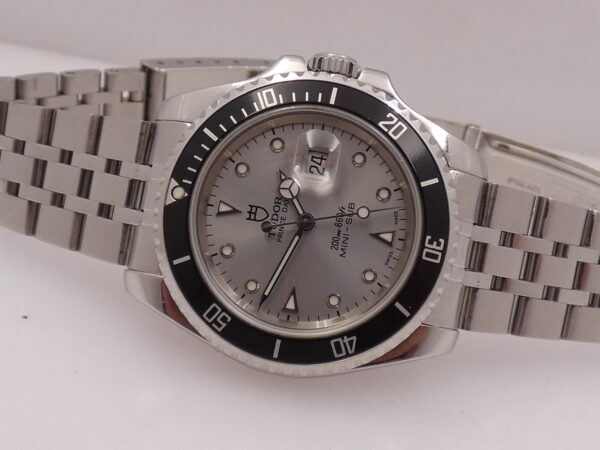 Tudor Mini-Sub Prince Date 73290 ANNO 1999 NIPPLE DIAL Automatico Jubilee Bracelet