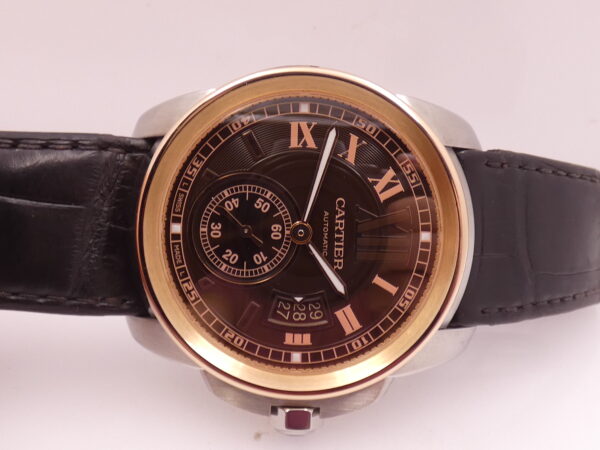 Cartier Calibre de Cartier 3389 Lunetta Oro Rosa 18 Kt BRONZE DIAL Automatico Acciaio W7100051