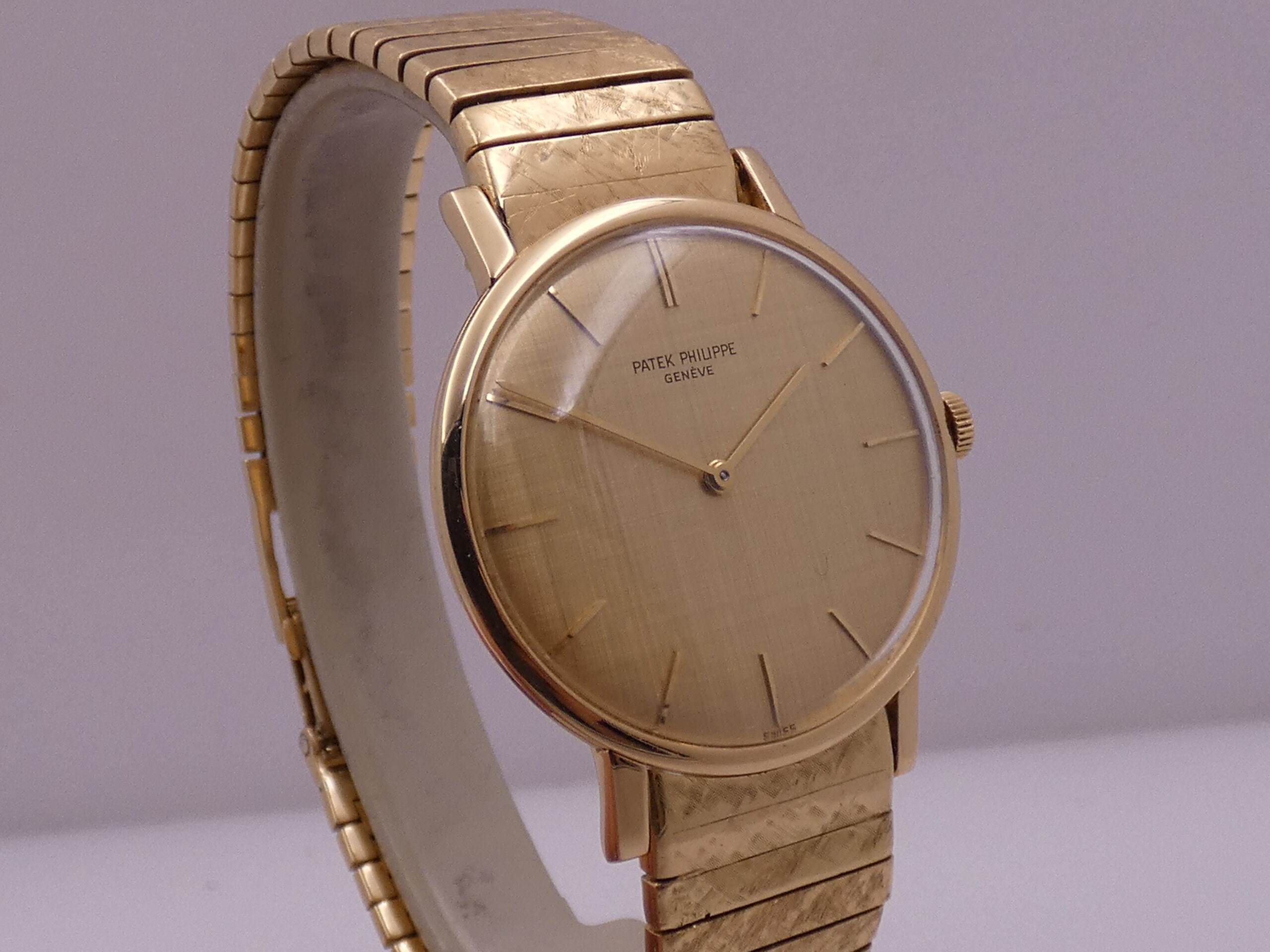 Patek Philippe Calatrava 3426 Bracciale Bark Oro Massiccio 18Kt Texured Dial ANNO 1965 Manuale Vintage - immagine 9