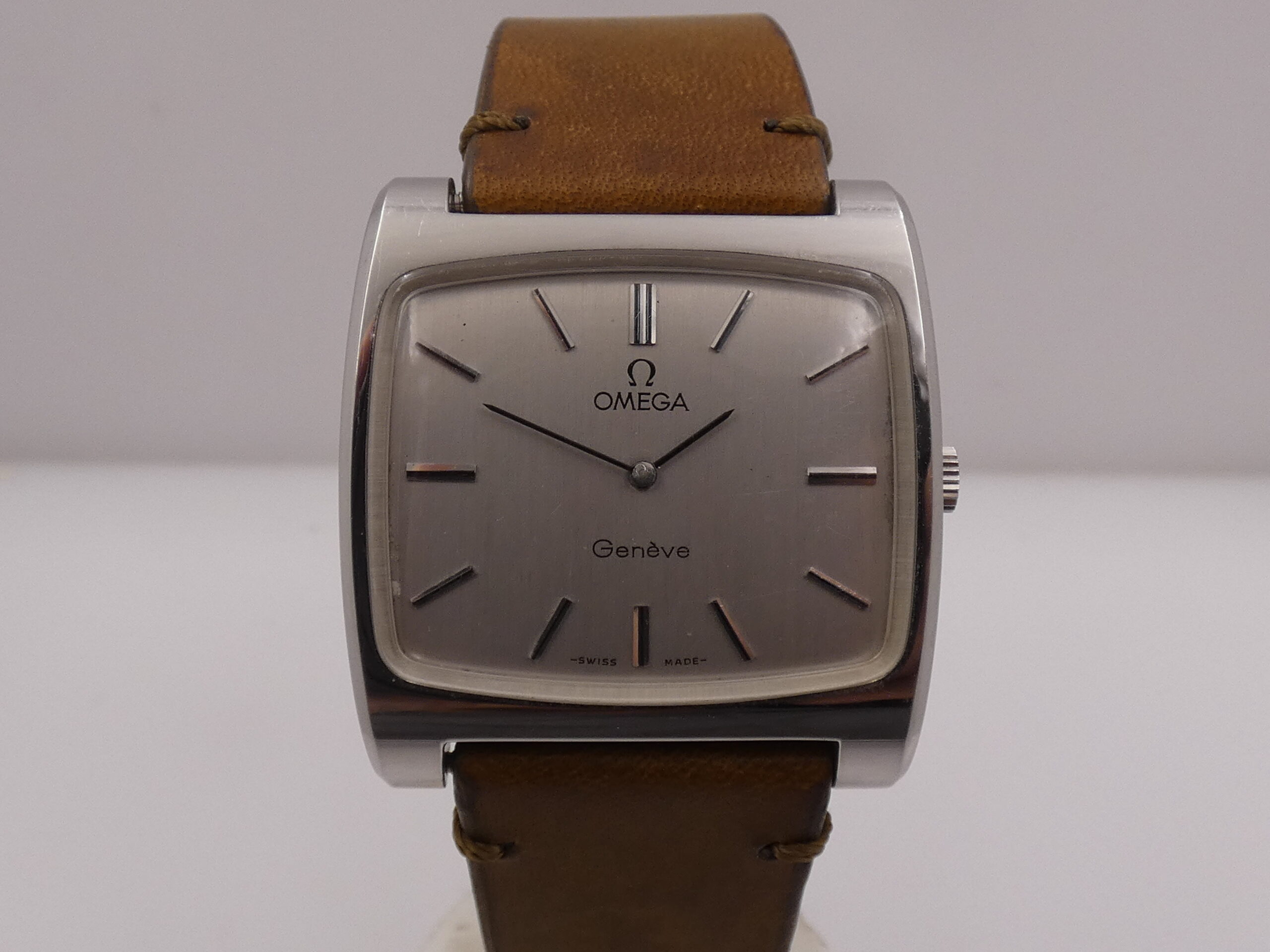 Omega Genève De Cuerda TV Case Oversize 111.0109 Carica Manuale ANNO 1973 Acciaio Vintage Watch - immagine 8