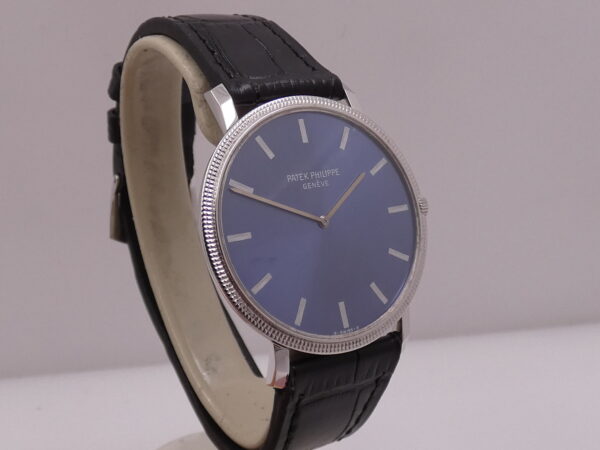 Patek Philippe Calatrava Ultra Thin 3590 Automatic SIGMA Blue Dial 18Kt White Gold MINT CONDITION 21Kt Gold Rotor Clous de Paris Bezel YEARS '70s