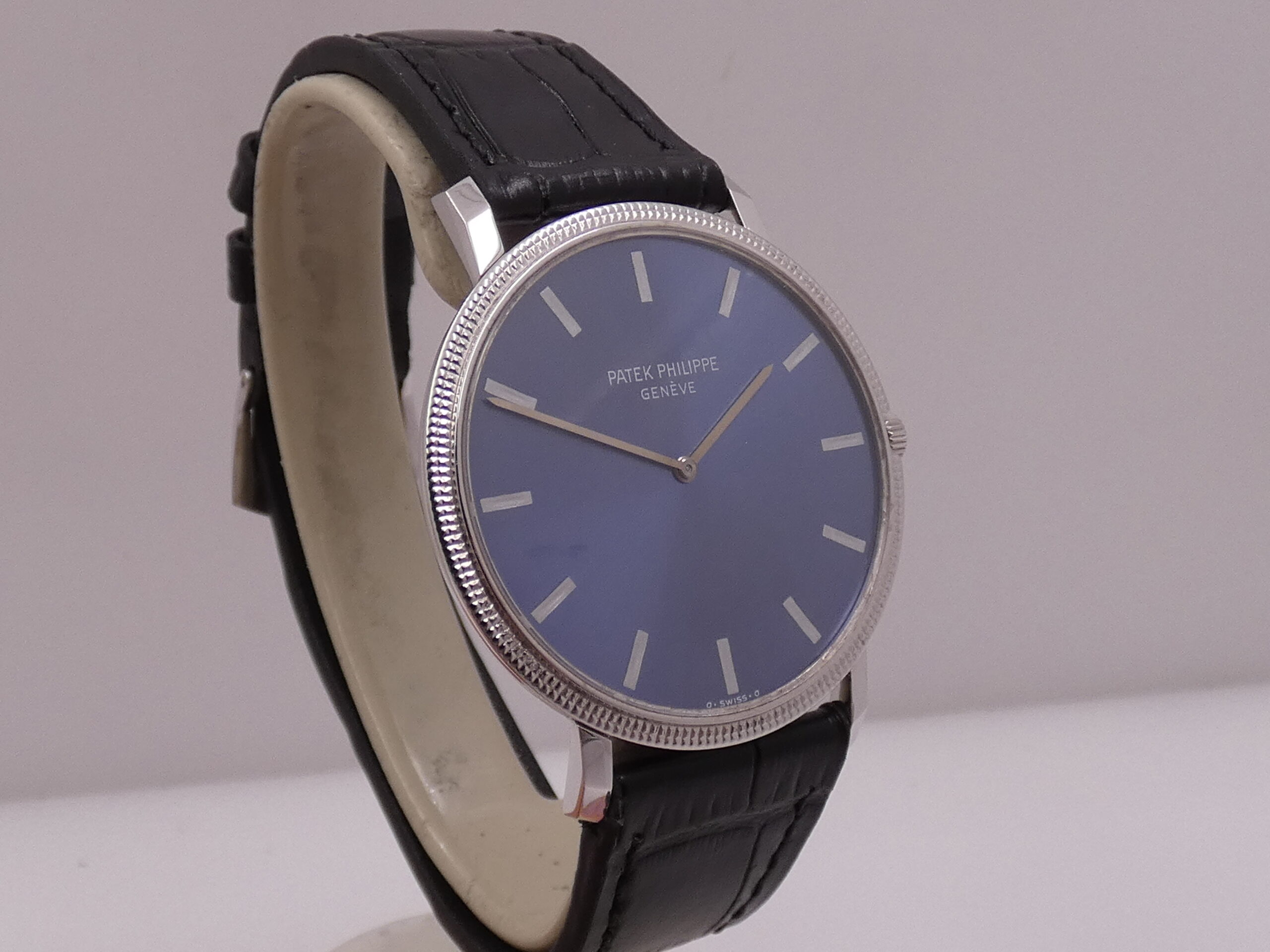Patek Philippe Calatrava Ultra Thin 3590 Automatic SIGMA Blue Dial 18Kt White Gold MINT CONDITION 21Kt Gold Rotor Clous de Paris Bezel YEARS '70s - immagine 8