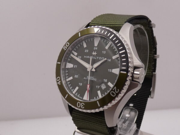 Hamilton Khaki Navy Scuba Green NEW BOX&PAPERS Automatico Mai Indossato Acciaio H82375961