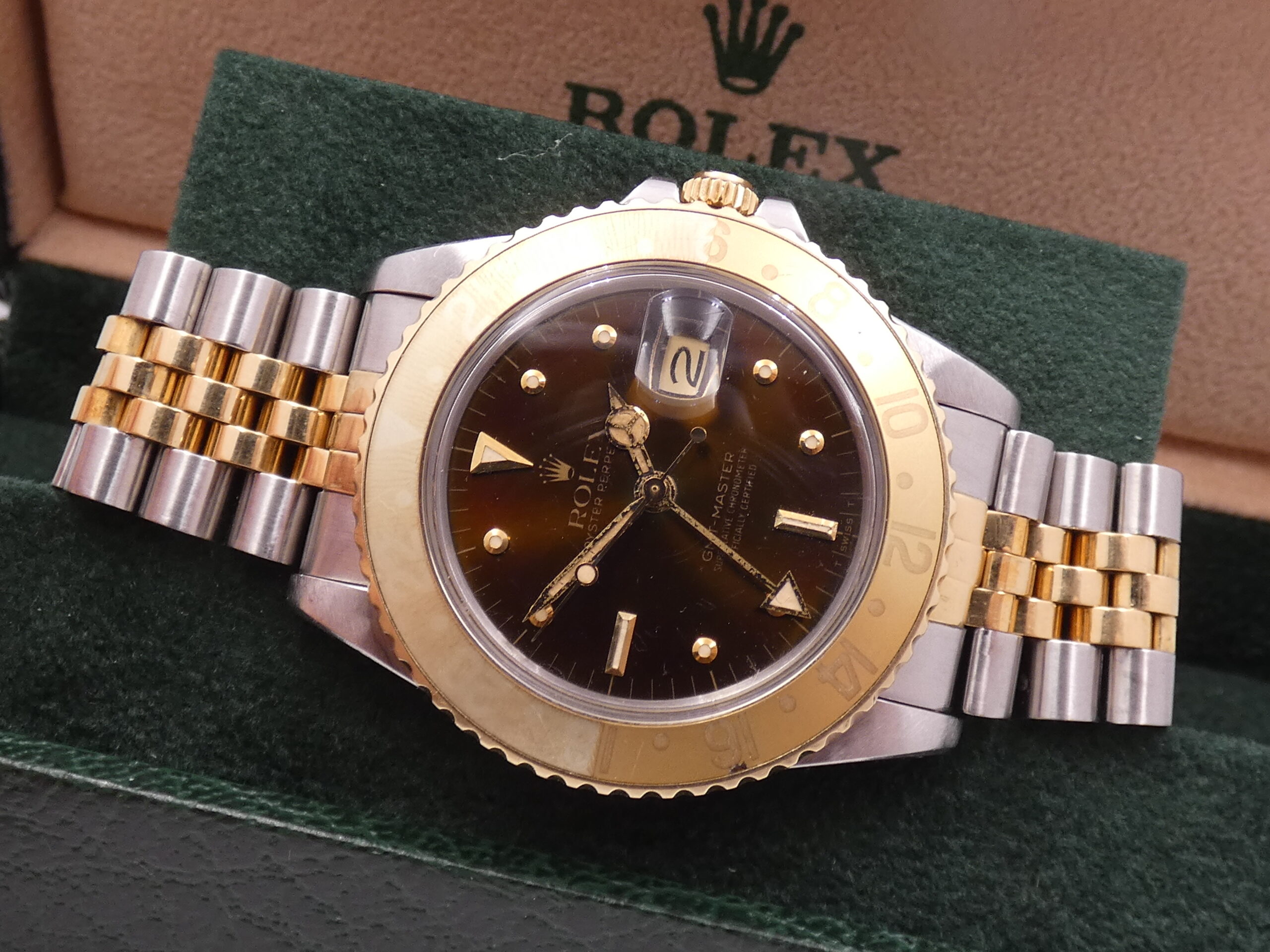 Rolex GMT-Master 16753 Brown Tiger Eye Nipple Dial Ghost Bezel ANNI 1981 18Kt Oro&Acciaio Jubilee Automatico ROOTBEER !!! - immagine 10