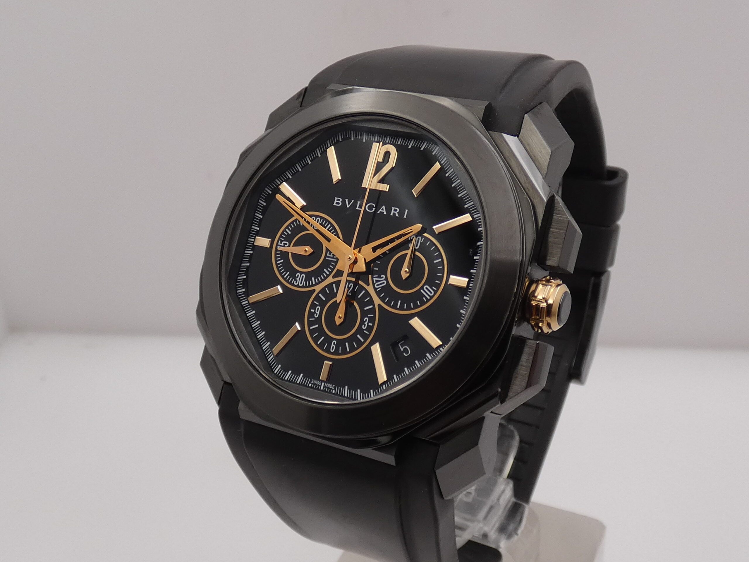 Cronografo Bulgari Octo Velocissimo Ultranero BOX&PAPERS TOP CONDITION Automatico Anno 2018 Acciaio& DLC Nero Calibro El Primero Ref. 102630 - immagine 10