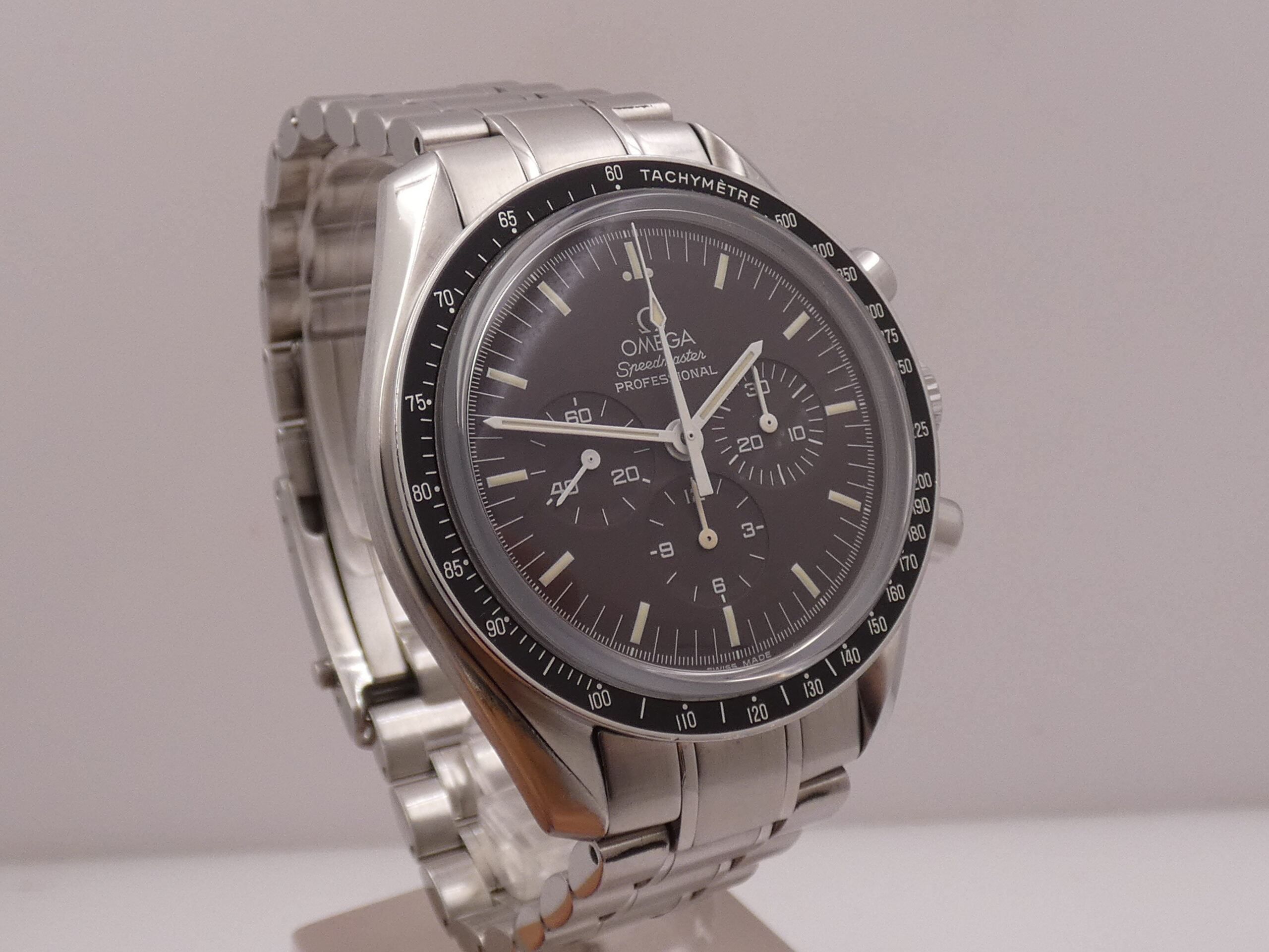 Cronografo Omega Speedmaster Professional Moonwatch CHOCOLATE BOX PAPERS & TAG PRICE Anno 2011 Manuale Acciaio BRACCIALATO - immagine 11