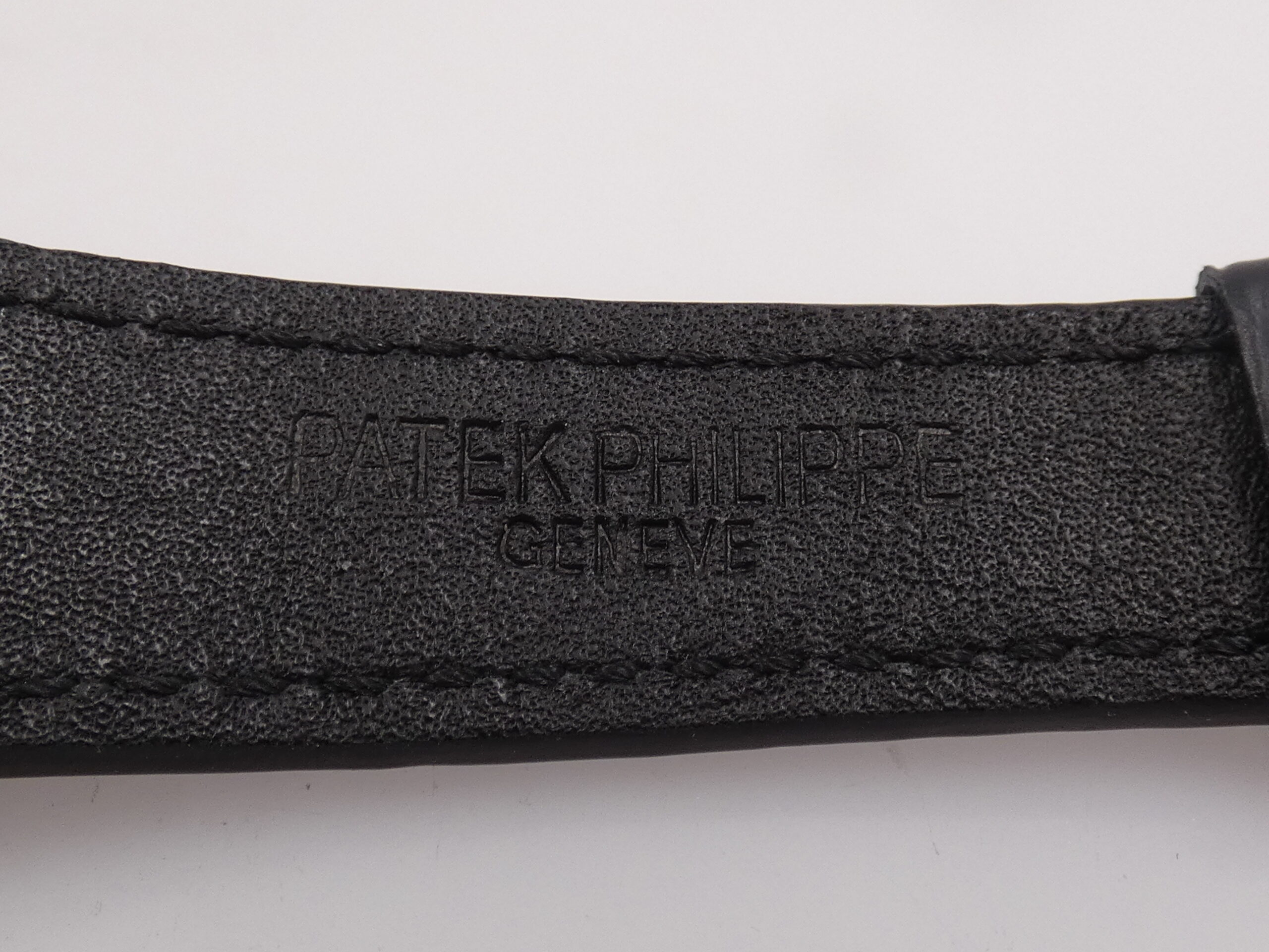 Patek Philippe Calatrava Ultra Thin 3590 Automatic SIGMA Blue Dial 18Kt White Gold MINT CONDITION 21Kt Gold Rotor Clous de Paris Bezel YEARS '70s - immagine 10