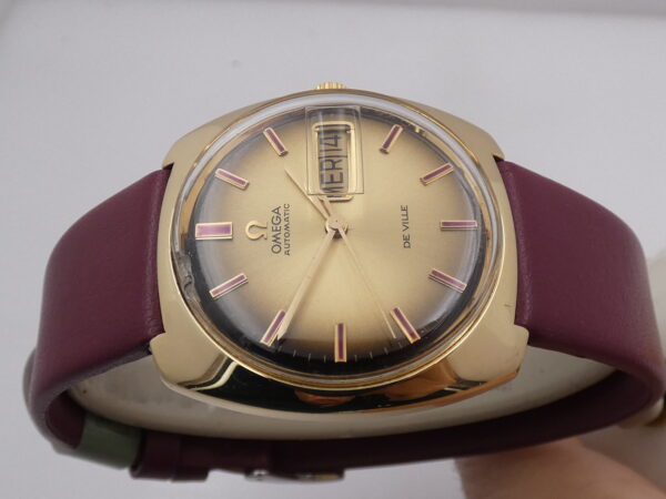 Rarissimo Omega De Ville 166.053 O.M. Dial Borgogna Index Automatico Oro Massiccio 18Kt ANNO 1970