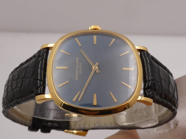 Patek Philippe Golden Ellipse 3544/1 ORO MASSICCIO 18Kt ANNO 1965 Blue Dial Carica Manuale Vintage