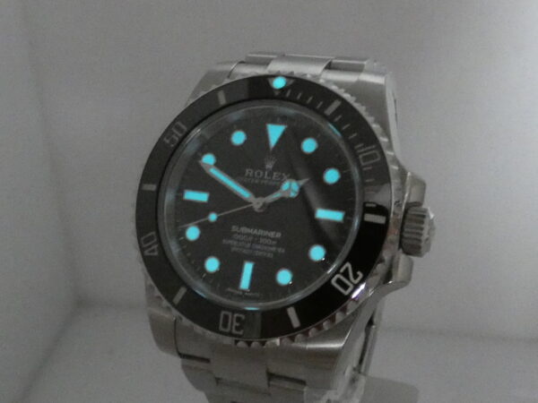 Rolex Submariner No Date 114060 NEW OLD STOCK Full Stickered Chromalight BOX&PAPERS ITALIA 2018 Black Ceramic Bezel Automatico Acciaio