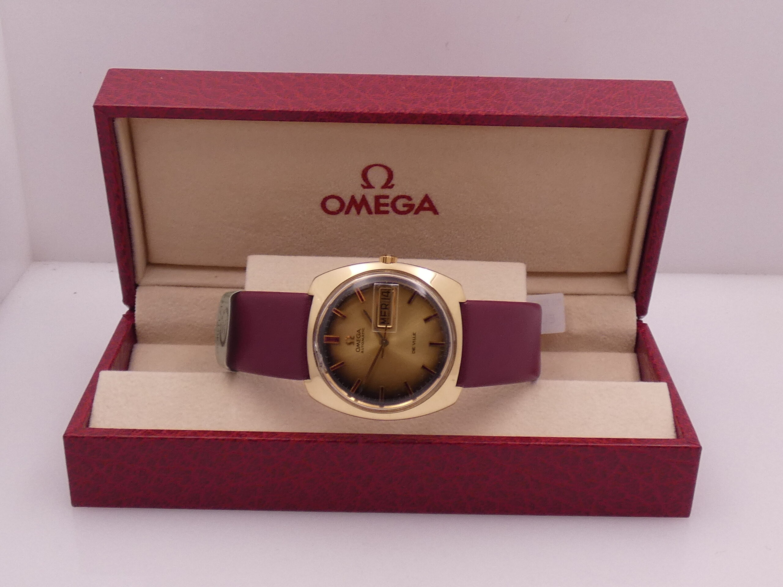 Rarissimo Omega De Ville 166.053 O.M. Dial Borgogna Index Automatico Oro Massiccio 18Kt ANNO 1970 - immagine 12