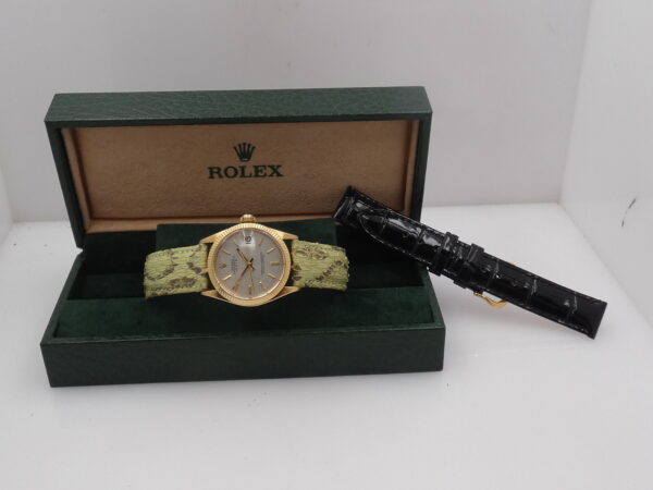 Rolex Oyster Perpetual Date 31 Mid-Size 6827 TOP CONDITION Oro Massiccio 18Kt LINEN DIAL Anno 1972 Automatico Vintage