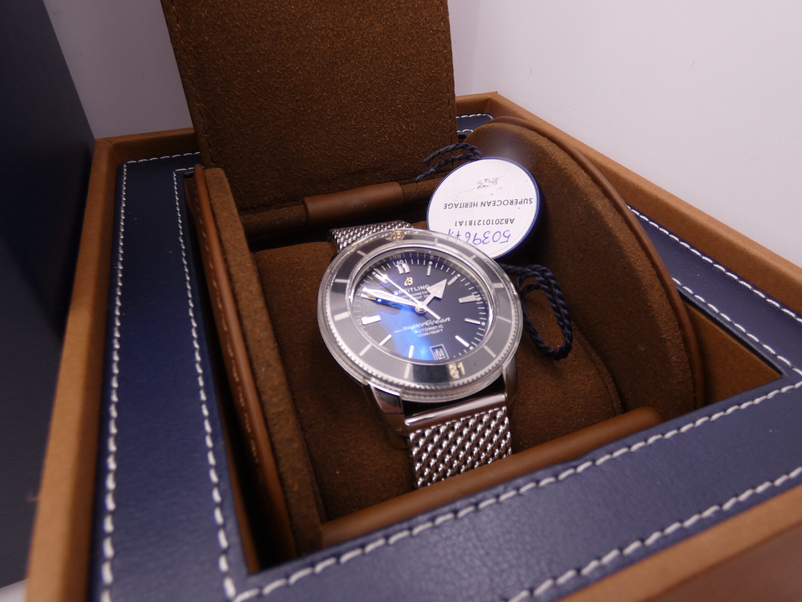 Breitling Superocean Heritage II 42 AB2010 N.O.S. FULL STICKERED WITH BOX Automatico New Old Stock Bracciale Mesh - immagine 12