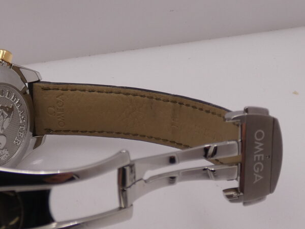 Cronografo Omega Speedmaster Co-Axial Lunetta Oro 18Kt BOX&PAPERS TOP CONDITION Anno 2022 Automatico 324.23.38.50.02.001