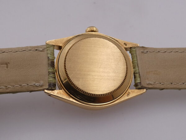 Rolex Oyster Perpetual Date 31 Mid-Size 6827 TOP CONDITION Oro Massiccio 18Kt LINEN DIAL Anno 1972 Automatico Vintage
