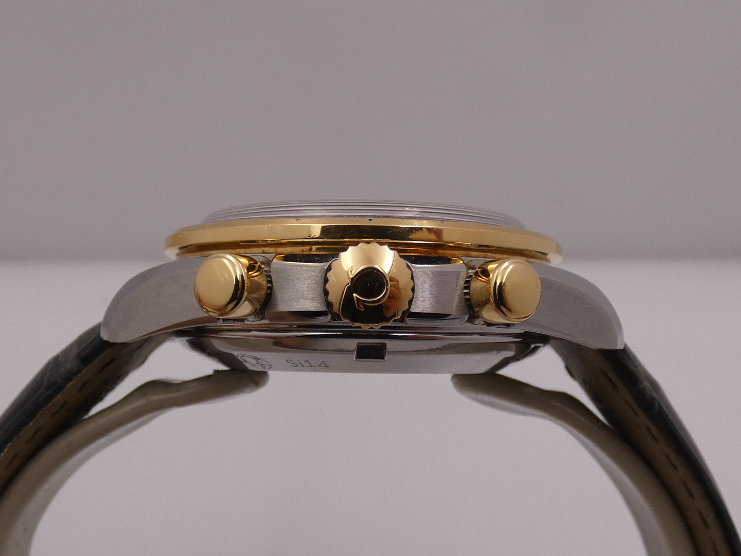 Cronografo Omega Speedmaster Co-Axial Lunetta Oro 18Kt BOX&PAPERS TOP CONDITION Anno 2022 Automatico 324.23.38.50.02.001 - immagine 16