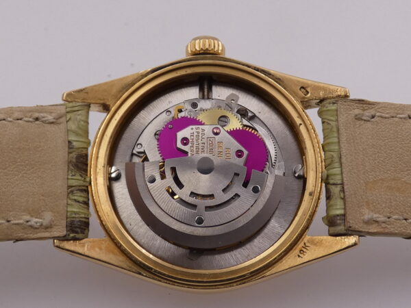 Rolex Oyster Perpetual Date 31 Mid-Size 6827 TOP CONDITION Oro Massiccio 18Kt LINEN DIAL Anno 1972 Automatico Vintage