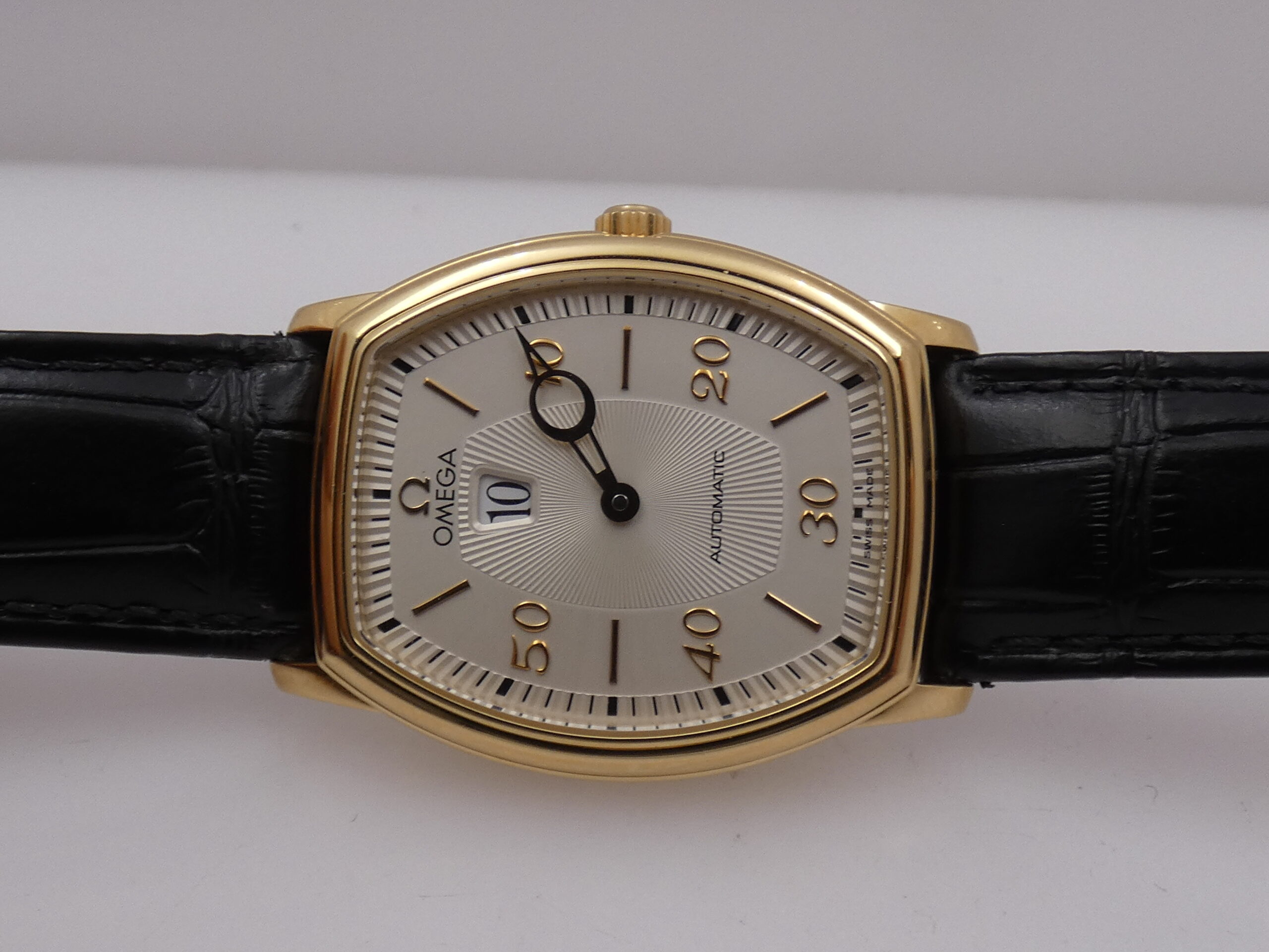 Omega De Ville Prestige Ultra Raro Jumping Hour 4653.31.00 Oro 18Kt BOX&PAPERS TOP CONDITION Anno 2002 Automatico - immagine 4