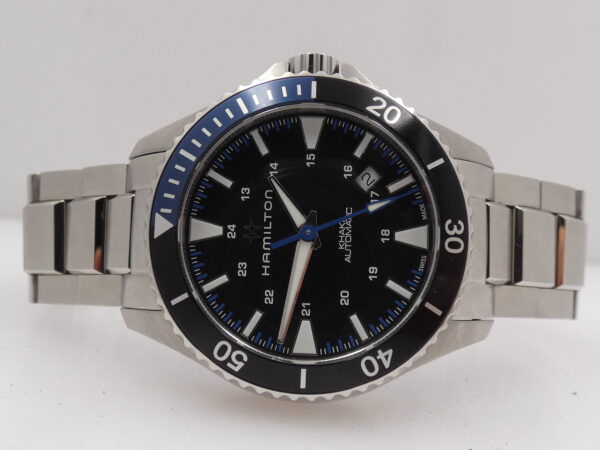 Hamilton Khaki Navy Scuba Batman H823151 BOX&PAPERS Aprile 2024 Automatico Acciaio