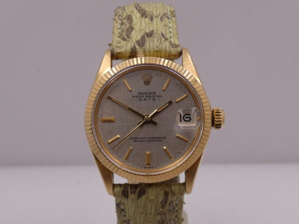 Rolex Oyster Perpetual Date 31 Mid-Size 6827 TOP CONDITION Oro Massiccio 18Kt LINEN DIAL Anno 1972 Automatico Vintage
