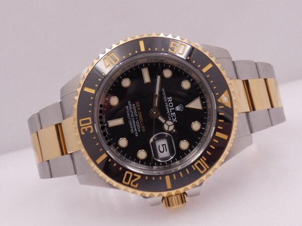 Rolex Sea-Dweller 126603 43mm Oro 18Kt & Acciaio BOX&PAPERS ITALIA Anno 2019 Chromalight Automatico Black Ceramic Bezel