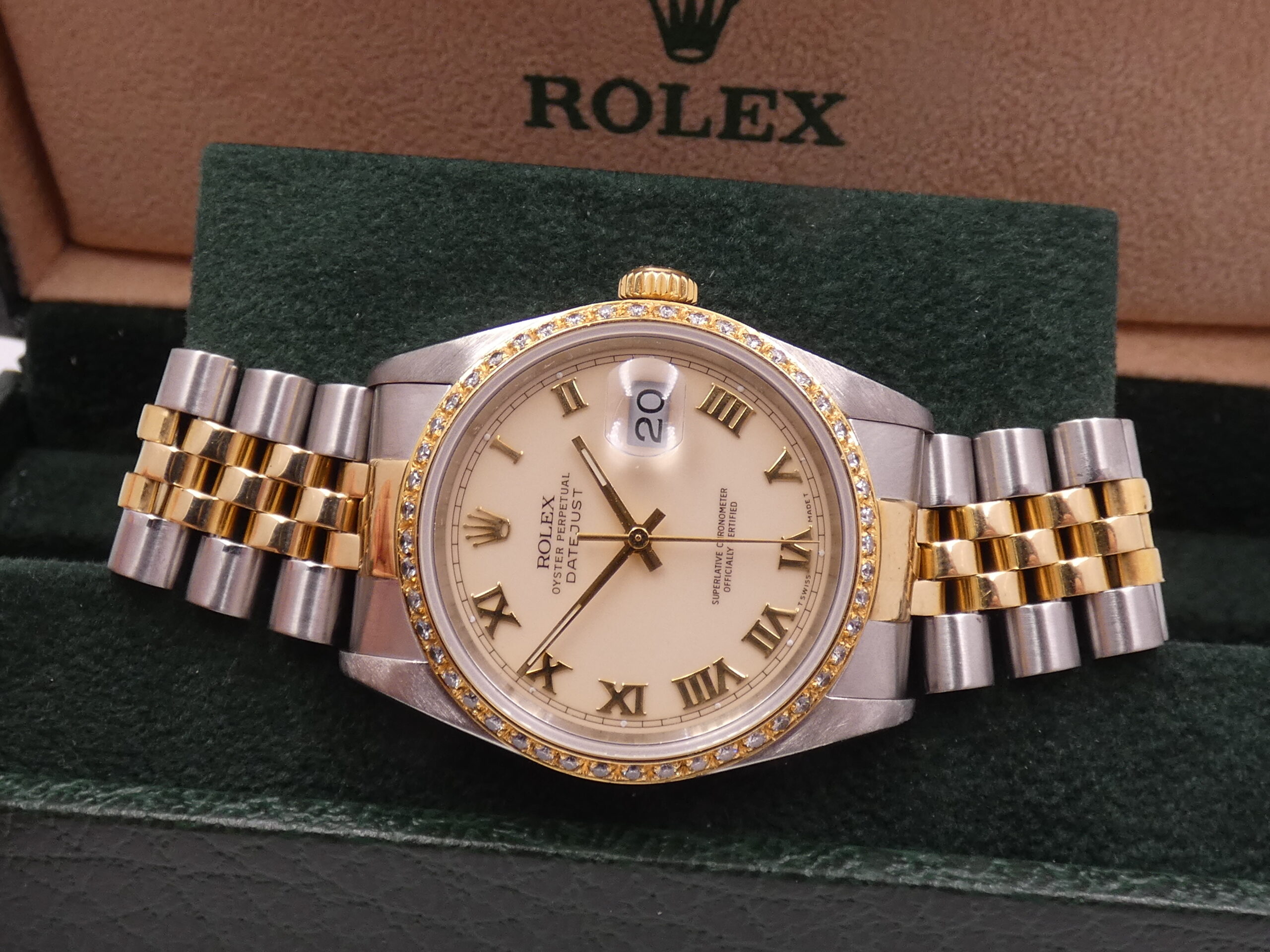 Rolex Datejust 36 16233 Ivory Rome 18Kt Oro & Acciaio Diamonds Bezel Anno 1990 Automatico Bracciale Jubilee - immagine 8