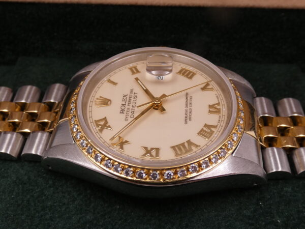 Rolex Datejust 36 16233 Ivory Rome 18Kt Oro & Acciaio Diamonds Bezel Anno 1990 Automatico Bracciale Jubilee