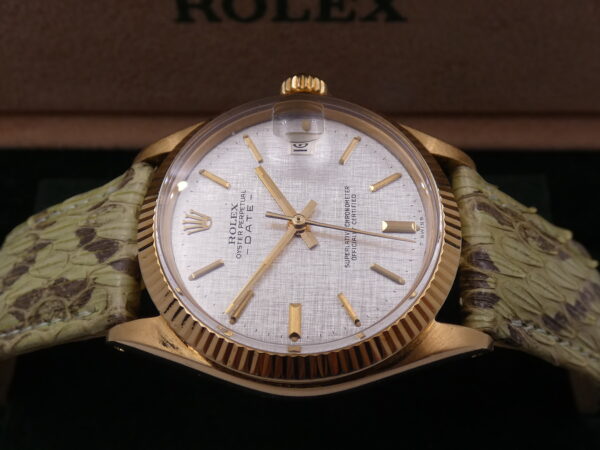 Rolex Oyster Perpetual Date 31 Mid-Size 6827 TOP CONDITION Oro Massiccio 18Kt LINEN DIAL Anno 1972 Automatico Vintage