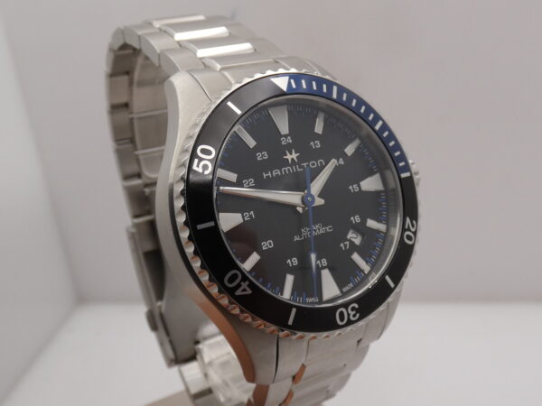 Hamilton Khaki Navy Scuba Batman H823151 BOX&PAPERS Aprile 2024 Automatico Acciaio