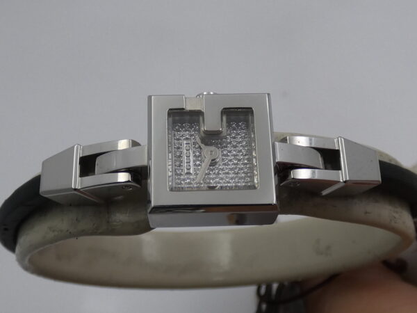 Gucci G Mini Lady 102 N.O.S. Full Pavè Diamonds Dial BOX&PAPERS New Old Stock Stainless Steel