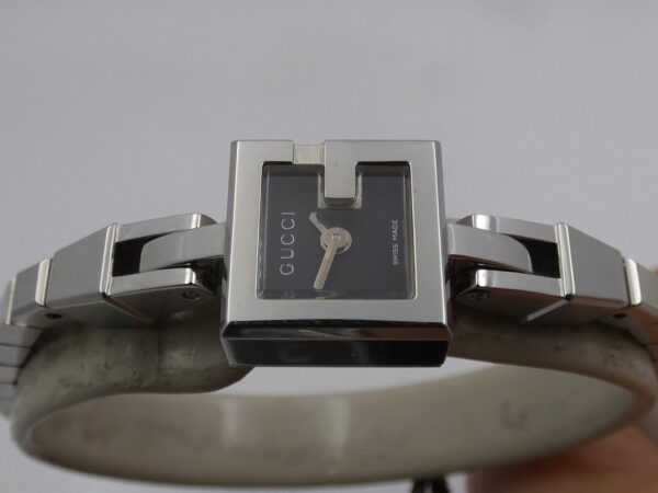 Gucci G Mini Lady 102 N.O.S New Old Stock WITH BOX Black Dial Acciaio Braccialato