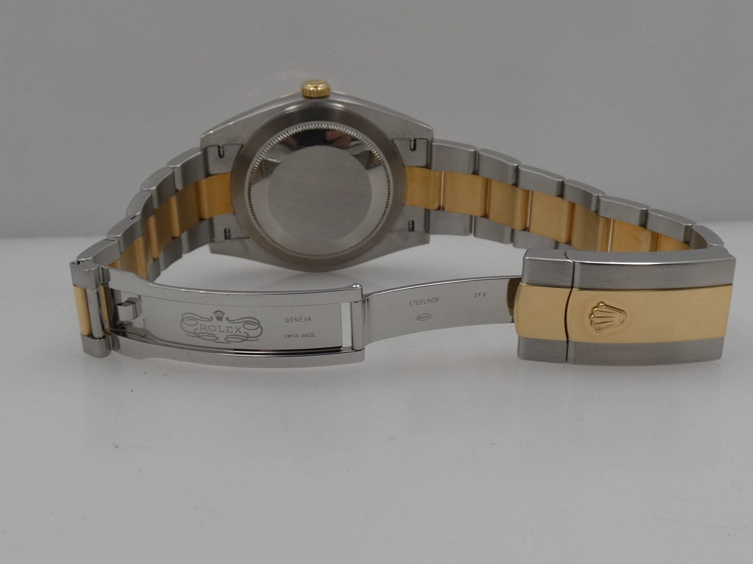 Rolex Datejust 41 126333 TOP CONDITION Oro 18Kt & Acciaio BOX&PAPERS ITALIA 2019 Unico Proprietario Automatico Bracciale Oyster - immagine 13