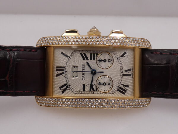 Cronografo Cartier Tank Américaine 2568 Factory Diamonds WITH PAPERS Oro Massiccio 18Kt WB705851