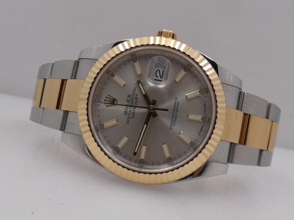 Rolex Datejust 41 126333 TOP CONDITION Oro 18Kt & Acciaio BOX&PAPERS ITALIA 2019 Unico Proprietario Automatico Bracciale Oyster
