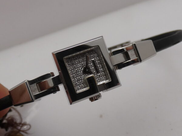 Gucci G Mini Lady 102 N.O.S. Full Pavè Diamonds Dial BOX&PAPERS New Old Stock Stainless Steel