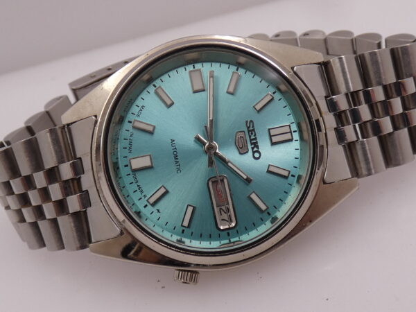 Seiko 5 Sports Day-Date Vintage ICE BLUE DIAL With BOX Anni 70's Automatico Acciaio Jubilee