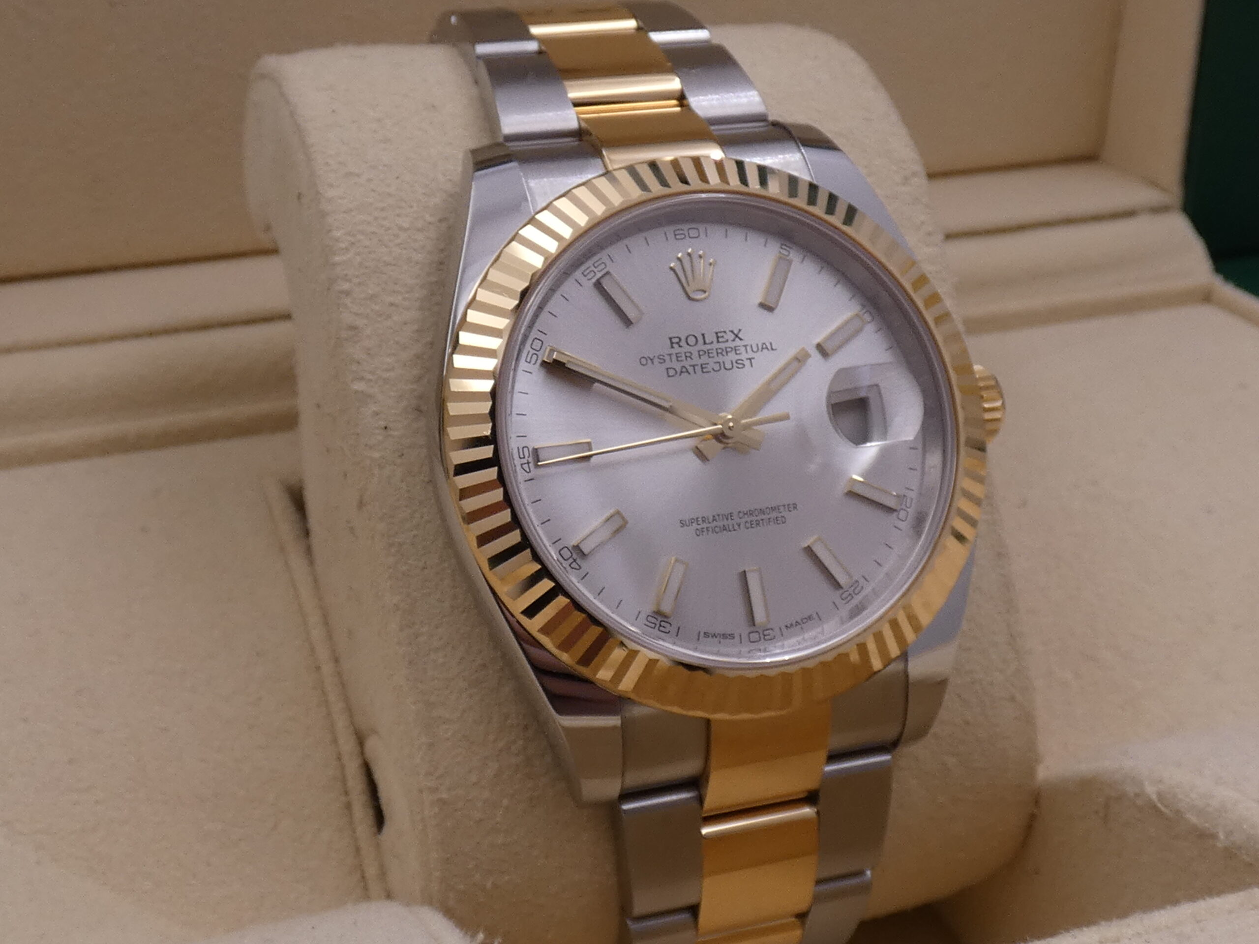 Rolex Datejust 41 126333 TOP CONDITION Oro 18Kt & Acciaio BOX&PAPERS ITALIA 2019 Unico Proprietario Automatico Bracciale Oyster - immagine 9