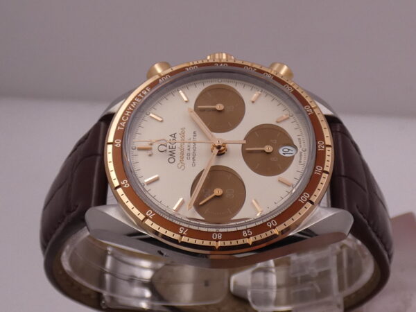 Cronografo Omega Speedmaster 38 Co-Axial Ghiera Oro Rosa SEDNA 18Kt BOX&PAPERS 'Cappuccino Dial ' Automatico Acciaio 324.23.38.50.02.002