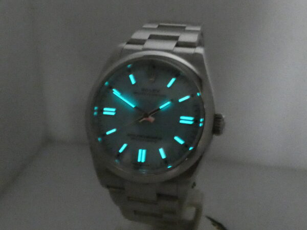 Rolex Oyster Perpetual 36 126000 TIFFANY DIAL BOX&PAPERS ITALIA 2022 Automatico Bracciale Oyster